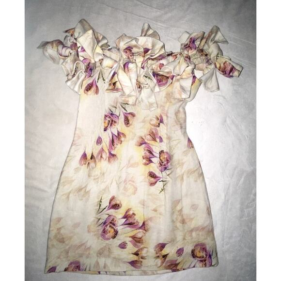 NWT Elliatt Krystale Floral Print Bow Detail Strapless Mini Dress Size Small - Picture 3 of 6